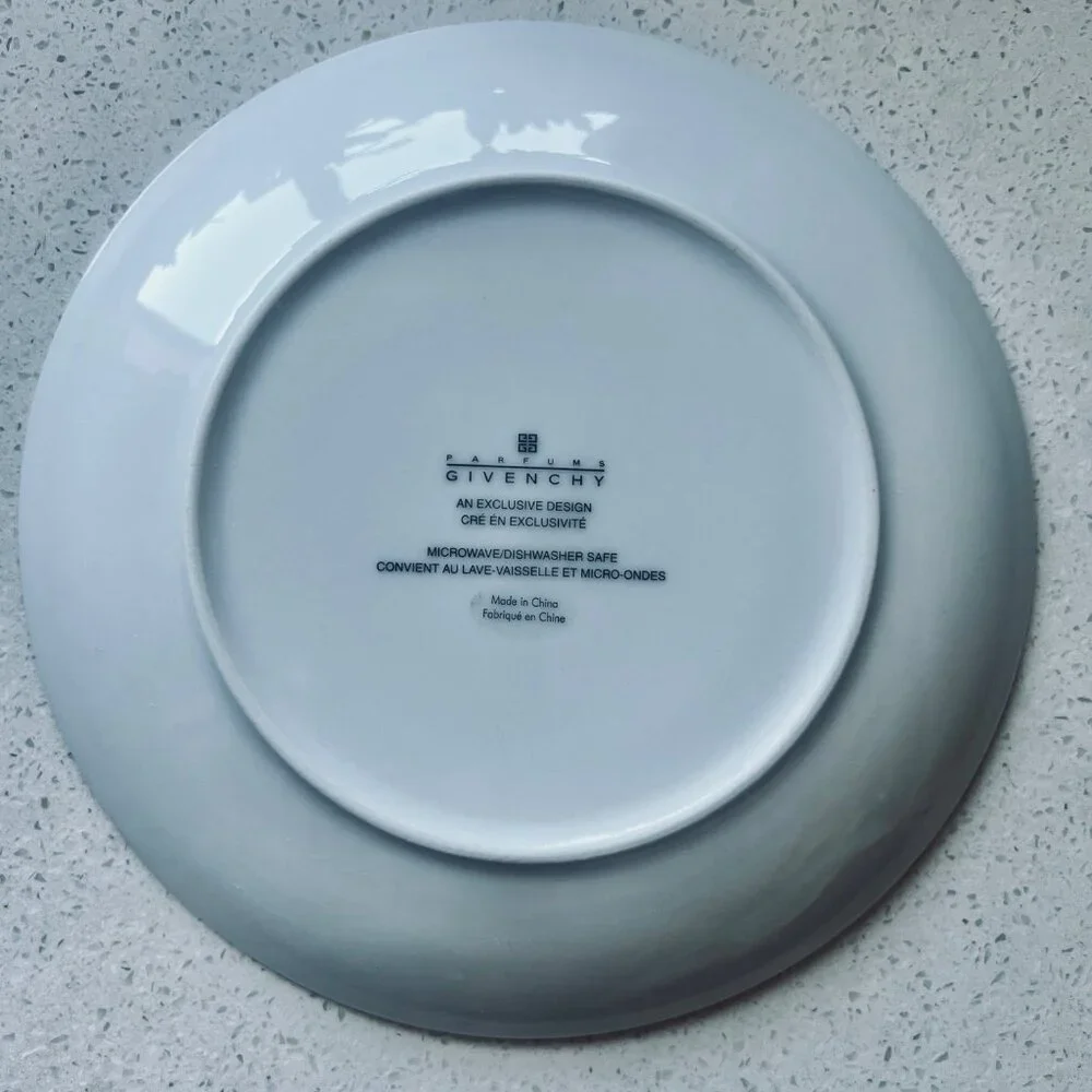 Signed Givenchy Les Fleurs De Parfums Red Calla Lily Decorative Plate 8.25" - Picture 6 of 7